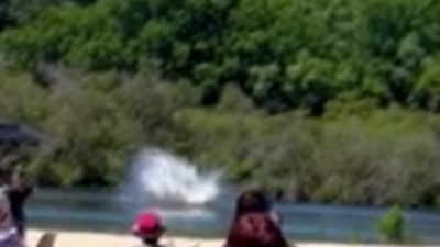 Uçan adam Zapata göle çakıldı! Hastaneye kaldırıldı