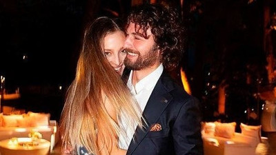 Paris'te romantik teklif! Birkan Sokullu sosyetik sevgilisiyle evleniyor