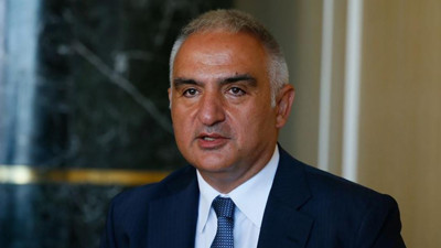 Bakan Ersoy: Ayasofya'da çok ciddi bir tadilat gerçekleştirilecek