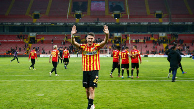 Milli futbolcu Mert Çetin'den transfer açıklaması