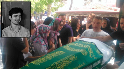 22 yaşındaki veterinerlik öğrencisi Emre, kalbine yenik düştü