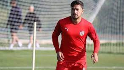 Konyaspor, Ahmet Oğuz’u transfer etti