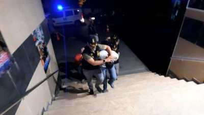 İstanbul'da kuyumcu kuryelerini soyanlara polisten nefes kesen baskın