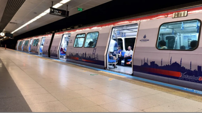 Üsküdar-Çekmeköy metro seferleri arıza nedeniyle durdu