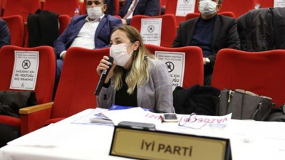 İYİ Parti’den orta ve lise çağındaki kız öğrenciler için sosyal proje