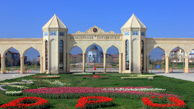 Kütahya Dumlupınar Üniversitesi personel alacak (03 Haziran 2022)