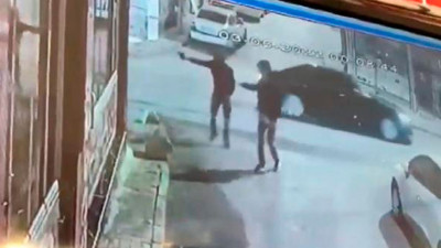 Esenler'de dönerciyi kurşunladılar