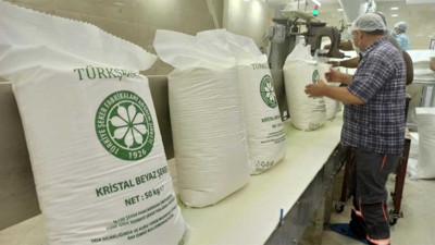 Sanki şeker fabrikalarını bu müdür sattı. Şeker krizinin faturası TÜRKŞEKER Genel Müdürüne kesildi