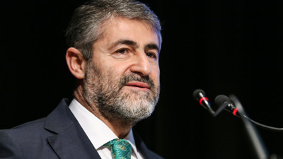 Bakan Nebati'nin gözlerindeki ışıltıyı söndürecek sözler. "Toplantıdan çıktığı anda içerideki insanlar kahkahayı basıyordur"