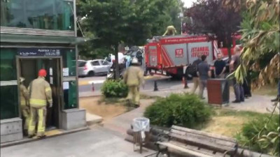 Metroda raylara atlayan kişi yaralı olarak kurtarıldı