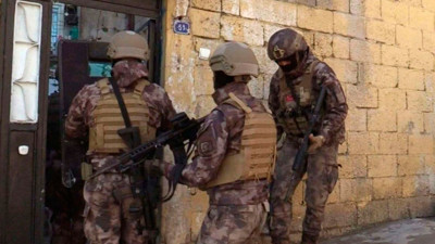 İstanbul merkezli 3 ilde uyuşturucu operasyonu