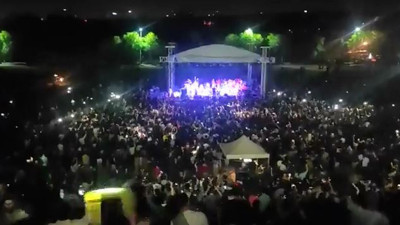 Erciyes Üniversitesi’nden sonra ODTÜ'lü gençler de yıktı ortalığı. Hep bir ağızdan Yaşa Mustafa Kemal Paşa Yaşa diye bağırdılar