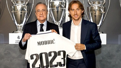 36 yaşındaki Luka Modric yeni sözleşme imzaladı