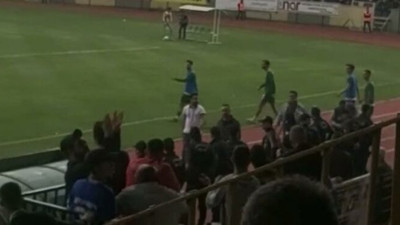 AKP'li milletvekiline stadyumda şok. Binlerce taraftar protesto etti