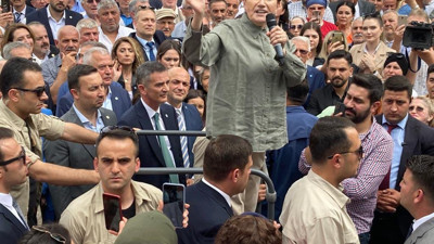 Meral Akşener Sakarya'da vatandaşın ''Suriyeliler ne olacak'' sorusuna böyle yanıt verdi: Gidecekler