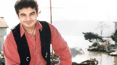 90'lara damga vurmuştu. Şarkıcı Akın'ın şimdi bambaşka bir hayatı var