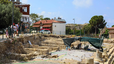 Müthiş keşif kaçak yapıların altından fışkırdı