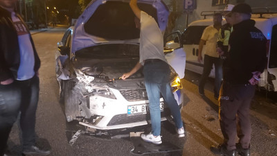 Alkollü sürücü hem arkadaşlarına hem de polise zor anlar yaşattı