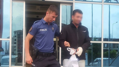 Eğlence mekânında bıçaklı kavga çıktı: 2 yaralı