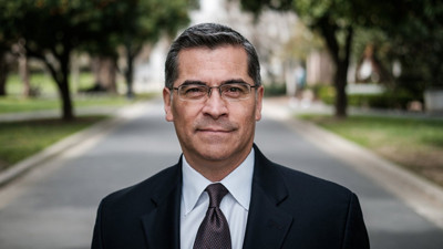ABD Sağlık Bakanı Xavier Becerra Koronavirüs'e yakalandı