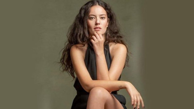 Pelin Akil takipçisiyle davalık oldu!