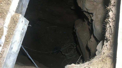 Patlayıcı ile kaçak kazı yaparken suçüstü yakalandılar