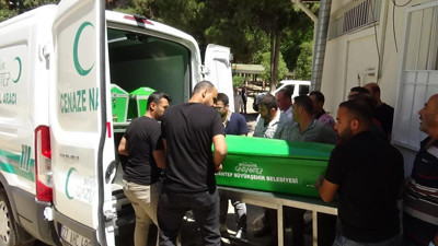 4 çocuk babasını elektrik öldürdü