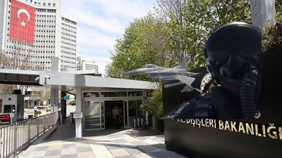 Dışişleri’nden Alman sözcüye Yunanistan tepkisi:”Taraf tutmayın”