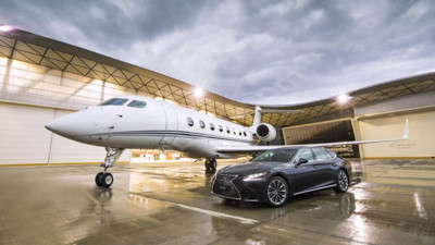 Tatile giderken hangisi daha hesaplı. Araba mı uçak mı