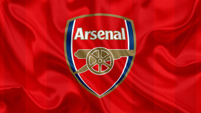 Nketiah Arsenal ile uzattı