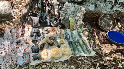 Tunceli’de 6 sığınak içerisinde mühimmat ve yaşam malzemesi ele geçirildi