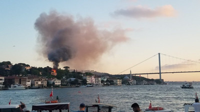15 Temmuz Şehitler Köprüsü yakınında yangın