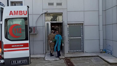 Ağabeyinin cesediyle 3 gün aynı evde yaşadı