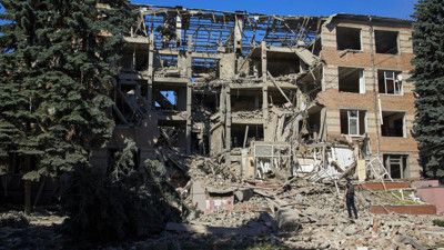 Rusya Harkov bölgesini vurdu. En az 15 ölü