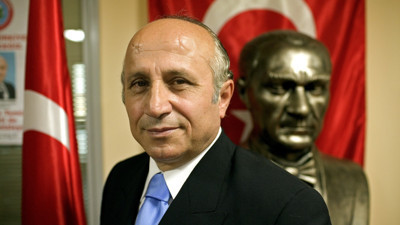 Yılmaz Özdil'den derin anlamlı Yaşar Nuri Öztürk mesajı