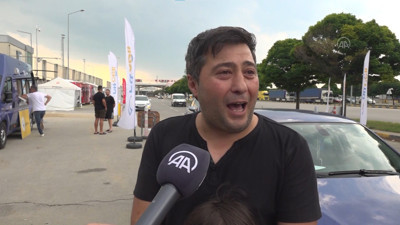 Kapıkule'den girince parası 18'e katlanan gurbetçi: Memleketimizi boş bırakmayız tatilimizi burada yapmaya geleceğiz