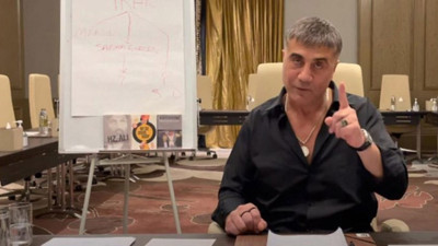 Sedat Peker, Ahmed Nazari'nin nüfus cüzdanını da paylaştı