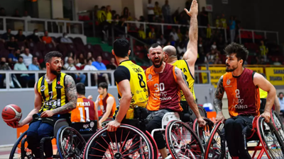 Derbide kazanan Galatasaray Tunç Holding