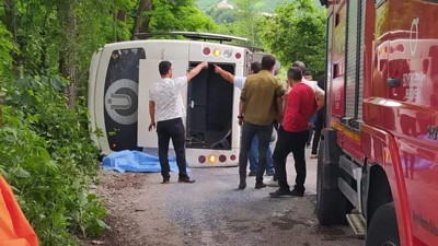 İlahiyat Fakültesi dekanı Sıddık Korkmaz trafik kazasında hayatını kaybetti