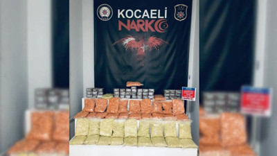 Polislerin baskın yaptığı karavan uyuşturucu deposu çıktı