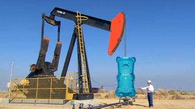 Melih Gökçek'ten 'jelibon' savunması: Mal bulmuş mağribi gibi saldırmaya başlamışlar