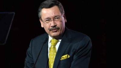 Melih Gökçek’in 6 milyar dolarlık jelibon rezervi sosyal medyanın diline düştü. Neler neler yazdılar