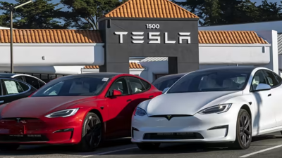 Tesla küçülmeye gidiyor: Elon Musk ne diyecek