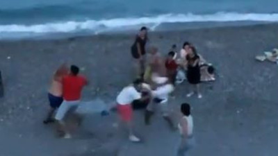 Konyaaltı Plajı ringe döndü