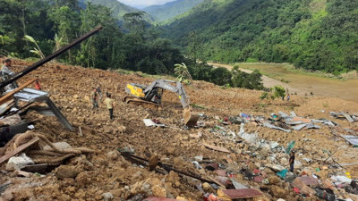 Hindistan yaşanan heyelan faciasında bilanço ağırlaşıyor