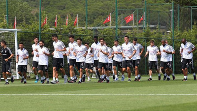 İşte medyanın geldiği içler acısı durum. Beşiktaş'ın Avusturya kampını gazeteler adına sadece bir muhabir takip edecek. Peki diğer gazeteciler simit mi satacak