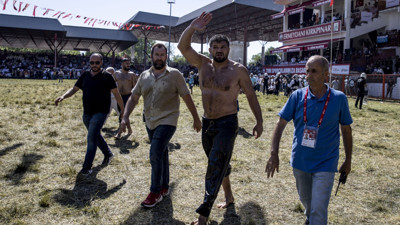 Başpehlivan Kırkpınar'a veda etti