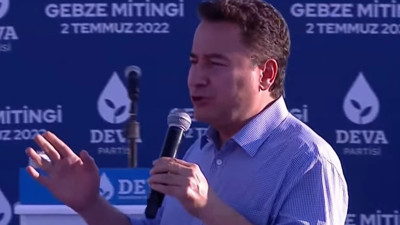 Ali Babacan'ın hedefinde jelibon rezervi bulan Melih Gökçek vardı: Kendi saçmalıklarına kendileri inanır hale geldiler