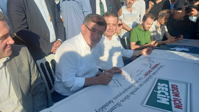 Davutoğlu erken seçim için ilk adımı attı