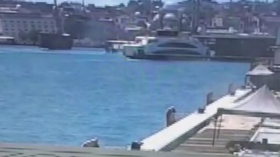 Karaköy’de can pazarı. Çığlık sesleri birbirine karıştı. Restoranda yemek yiyenler ne olduğunu anlamadı